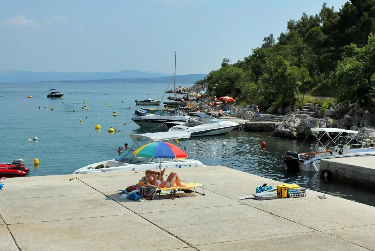 *** Guest house Apartments And Rooms By The Sea Dramalj, Crikvenica - 5519 Croatia